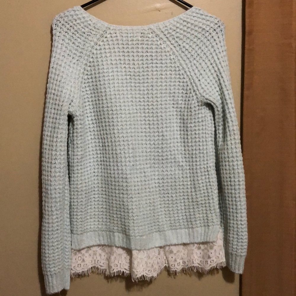 Hollister Sweater - Picture 2 of 4